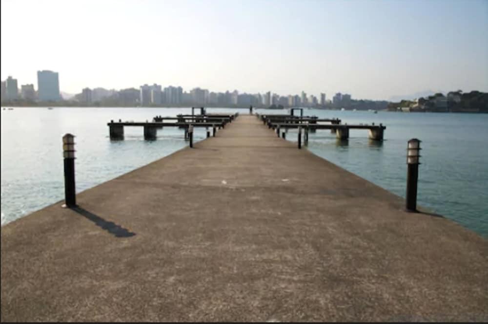 Hotel Senac Ilha Do Boi Віторія Екстер'єр фото View of the pier at the park