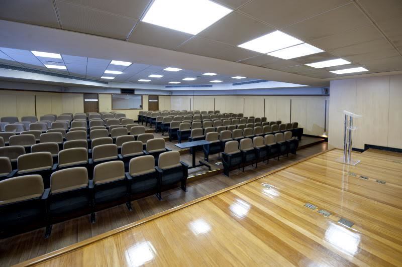 Hotel Senac Ilha Do Boi Віторія Екстер'єр фото The auditorium at the National Judicial College