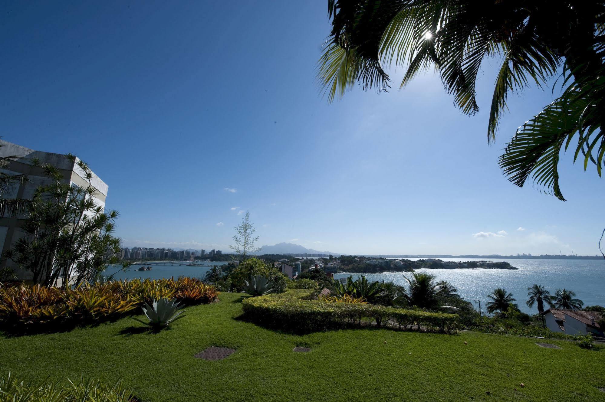 Hotel Senac Ilha Do Boi Віторія Екстер'єр фото View of the Bay of Bengal from the hotel